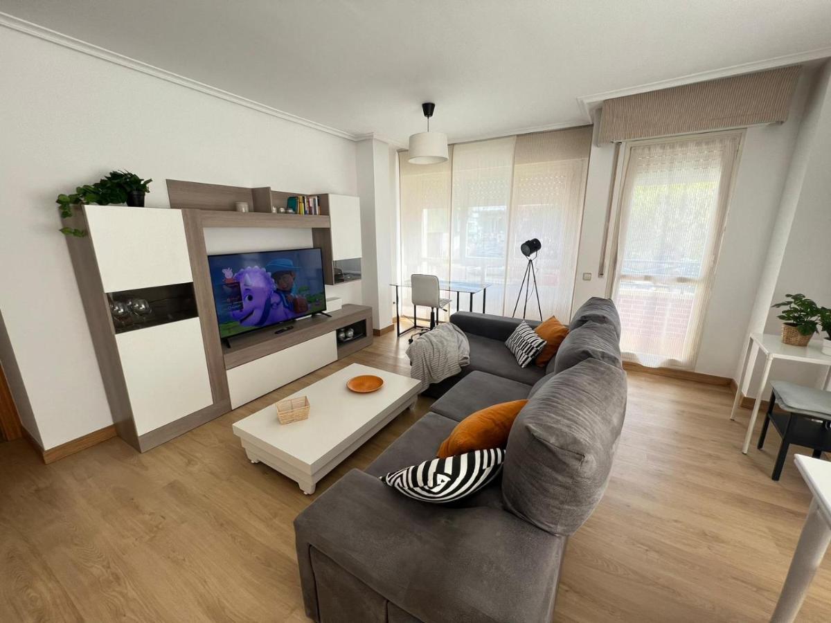 Pool And Confort 3 Habitaciones Y Garaje By Apartamentos Логроньо Екстериор снимка