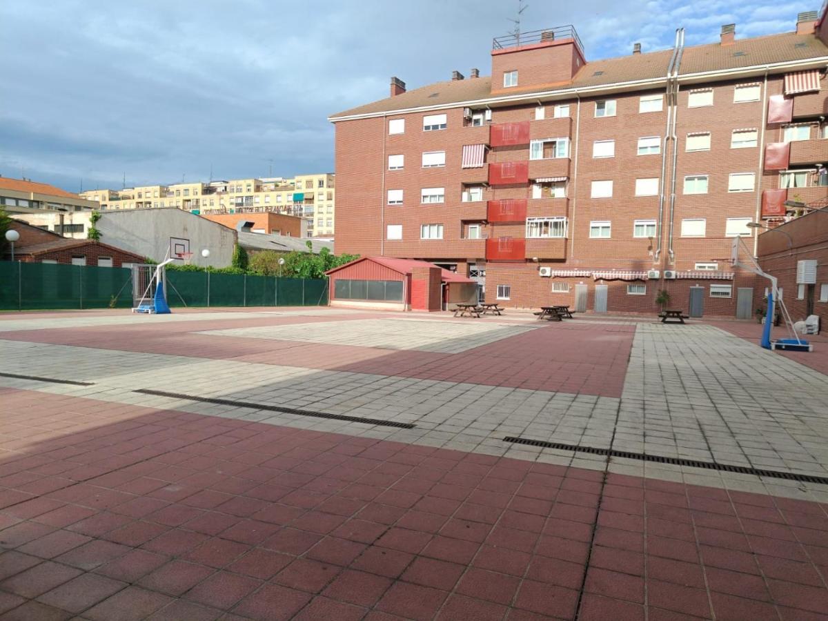 Pool And Confort 3 Habitaciones Y Garaje By Apartamentos Логроньо Екстериор снимка
