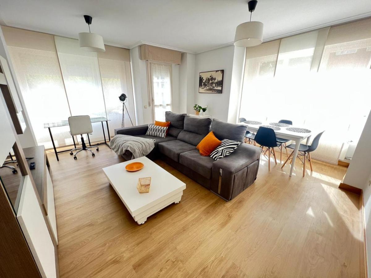 Pool And Confort 3 Habitaciones Y Garaje By Apartamentos Логроньо Екстериор снимка