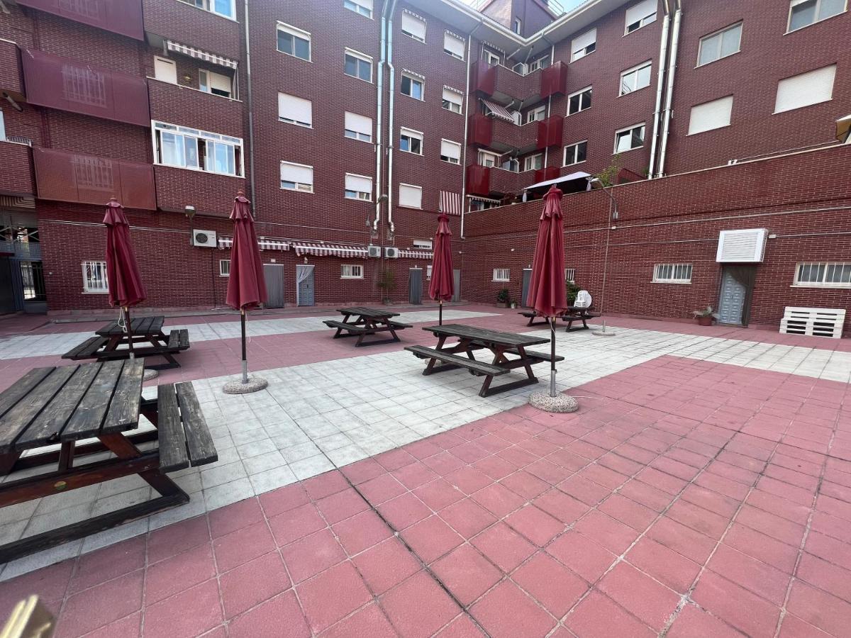 Pool And Confort 3 Habitaciones Y Garaje By Apartamentos Логроньо Екстериор снимка